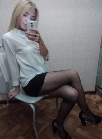 Юля. Сяду верхи на твого члена та доведу тебе до екстаза - изображение 1