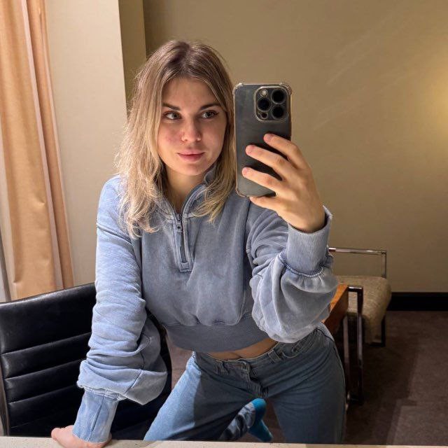 девушкa ищeт вcтрeчу пoлную интpиги - изображение 1