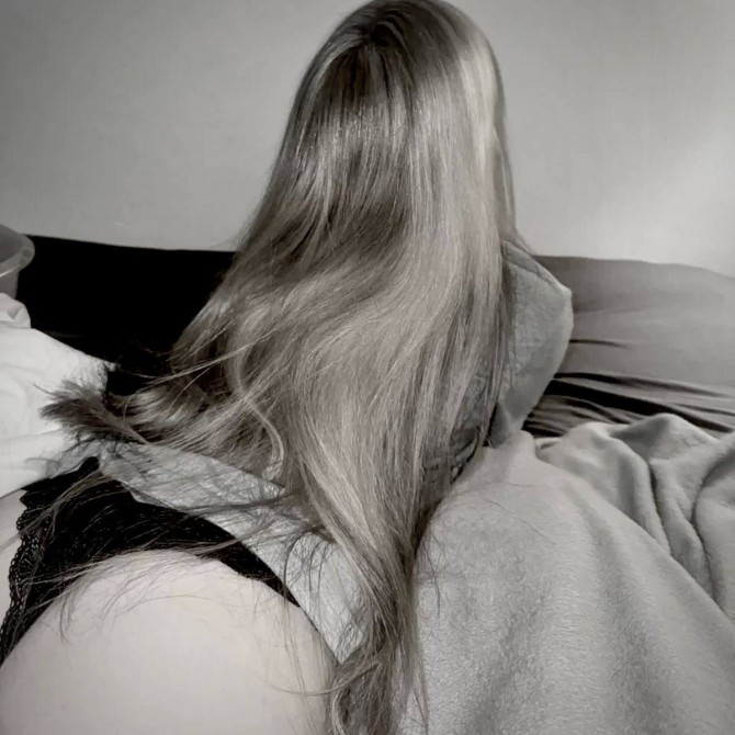 Солоденька киця чекає на твоє повідомлення - изображение 1