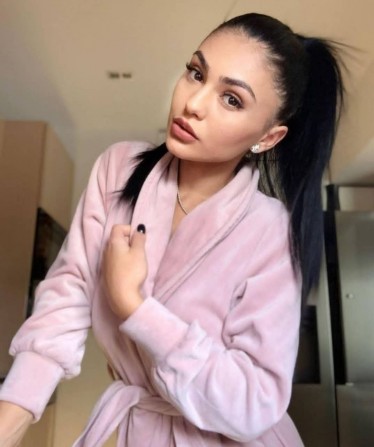 Нежная брюнетка поможет расслабиться Запорожье пишите телеграм - изображение 1