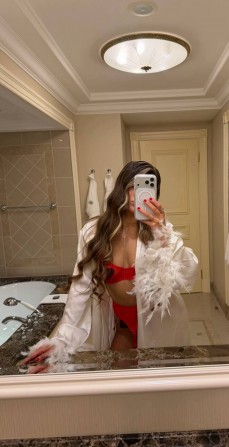 Лучше меня шлюшки не найдешь, игривая и послушная - изображение 1